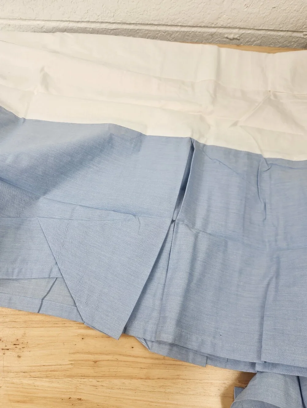 Pottery Barn Kids Blue Chambray Crib Bed Skirt Blue 28